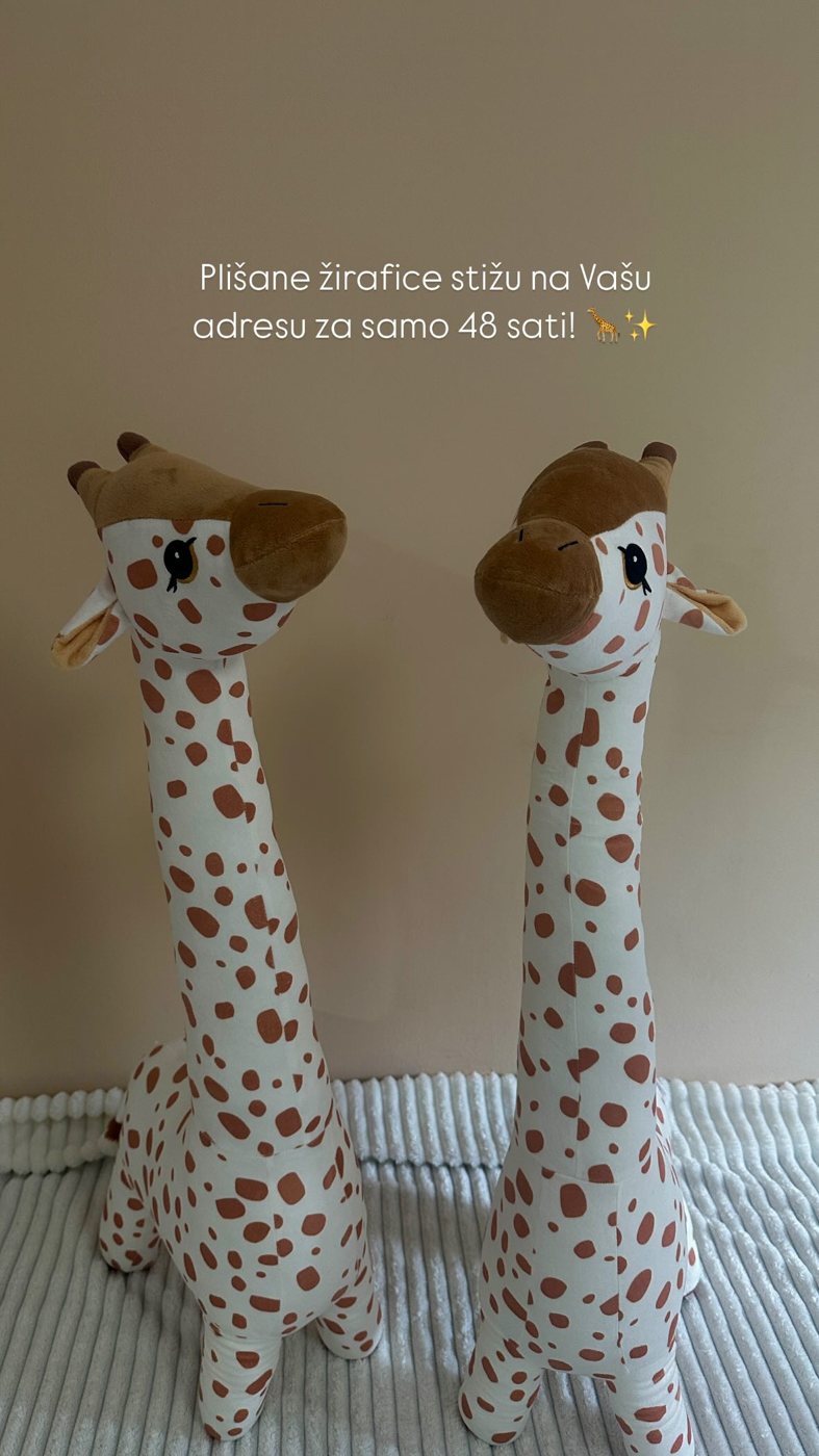 Plišana žirafica