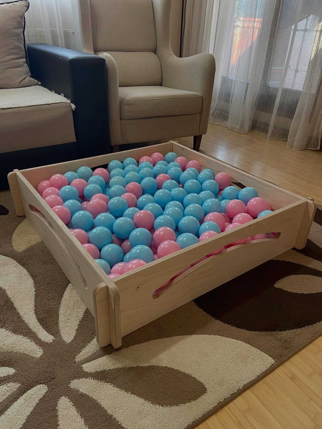 PlayBox sklopivi bazen sa lopticama